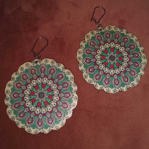Big Flower Mandala Boho Wood Floral Festival Earrings Pink Turquoise Bohemian - Picture 1 of 8